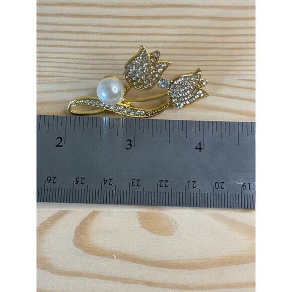 Gold-Tone Crystal Tulip Brooch With Pearl Accent - Picture 2 of 3